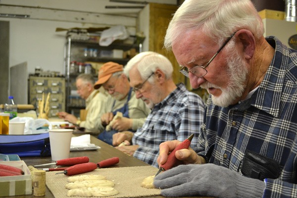Wood artisans dish up creativity
