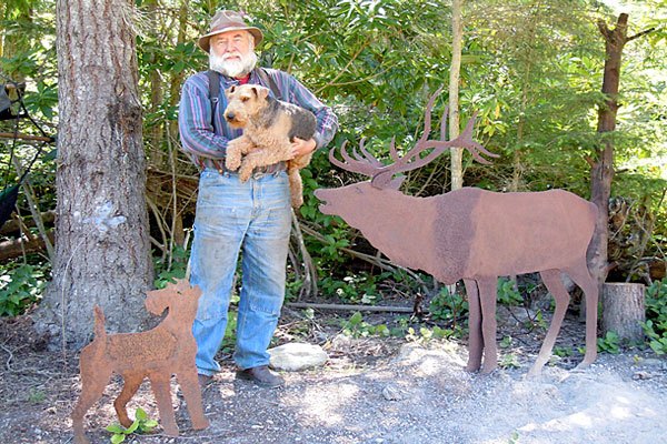 Visitors make the artistic rounds