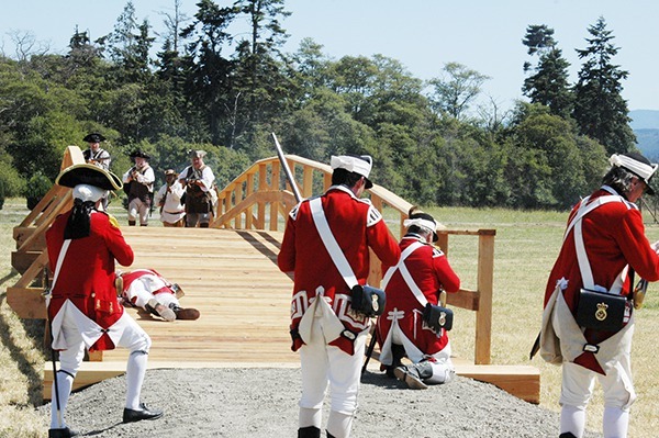 The Battle for Concord Bridge returns daily to the Northwest Colonial Festival at 2 p.m. Aug. 11-14 at George Washington Inn. This year