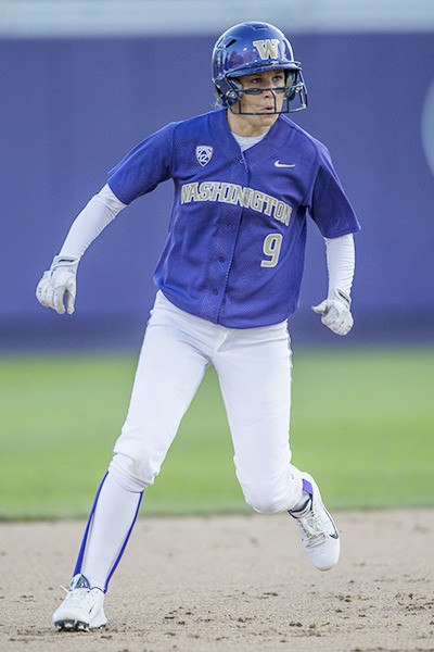 Rylleigh Zbaraschuk runs the bases for the University of Washington Huskies’ softball squad.