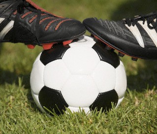 Peninsula soccer rivalry hits the pitch Sunday