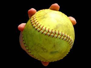 PA Parks, Rec department hosts softball seasons for men, women