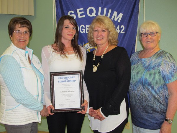 Pictured from left are National Foundation Committee Chair Maura Mattson