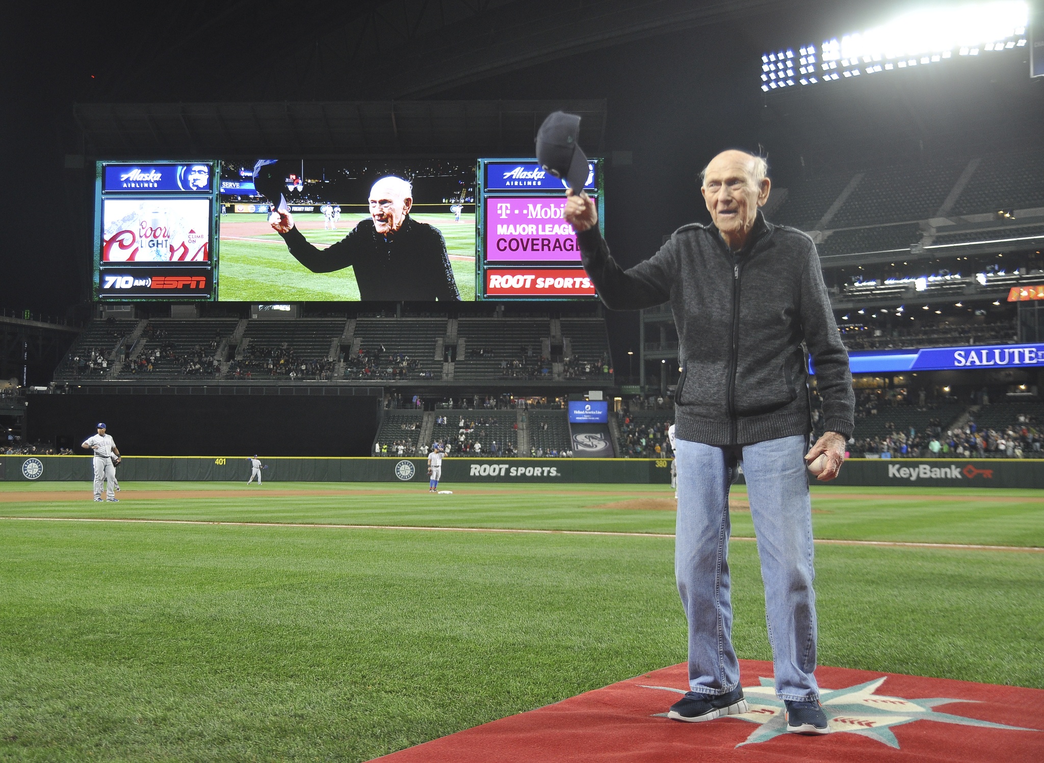 Sequim’s own Vern Frykholm Sr. gets a grand birthday party at Seattle’s Safeco Field