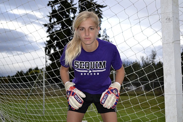 The Washington State Soccer Coaches Association picked SHS goalkeeper Claire Henninger as an honorable mention on its class 2A All-State 2015 Fall Soccer Team.