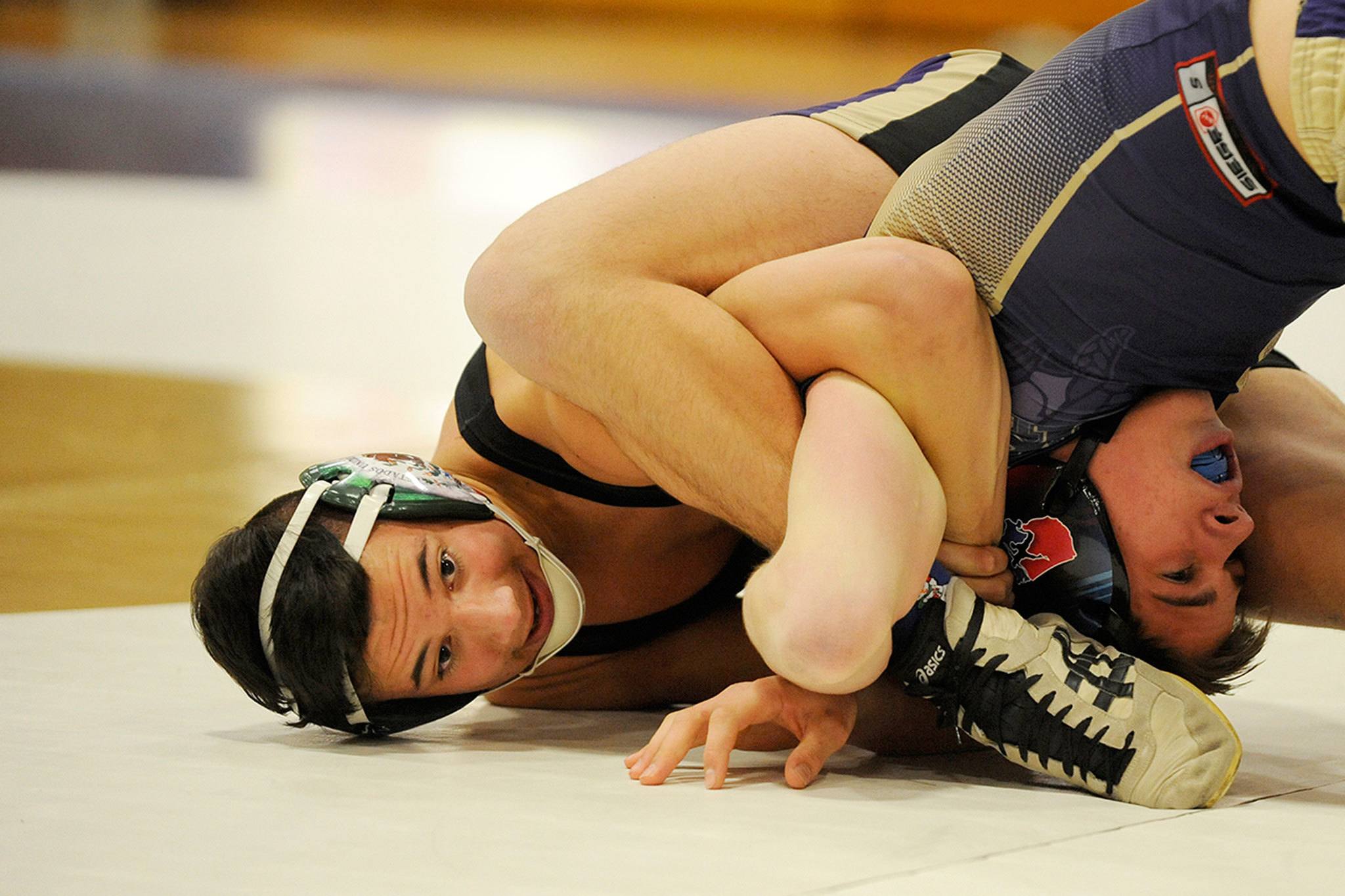 Wolves get split in first league dual