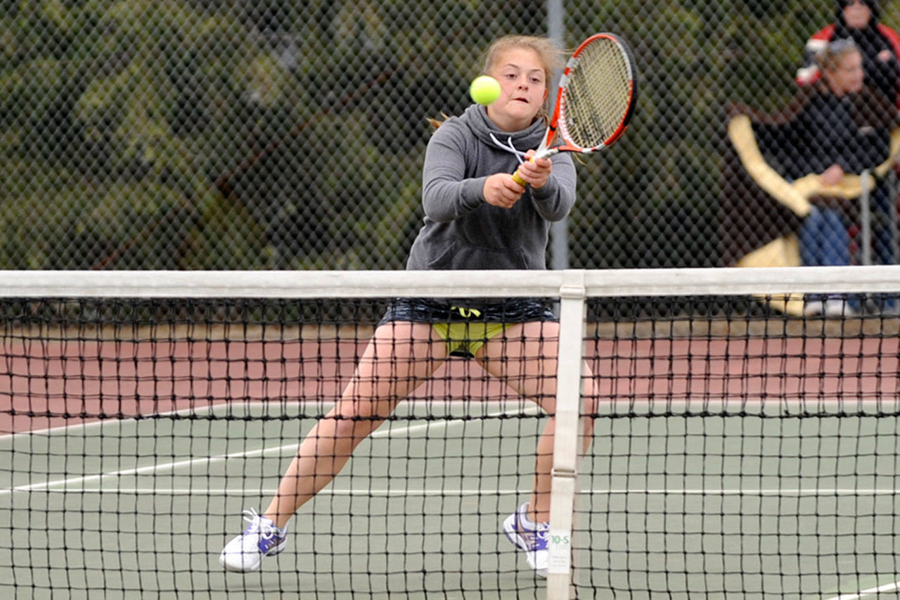 Girls tennis: Big turnout, deep team hits courts for Sequim in ‘17