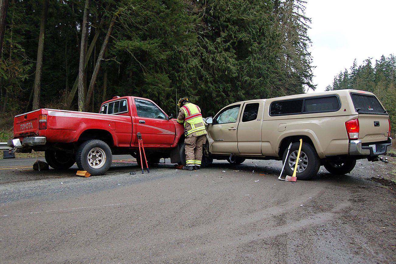 Head-on collision blocks Sequim traffic