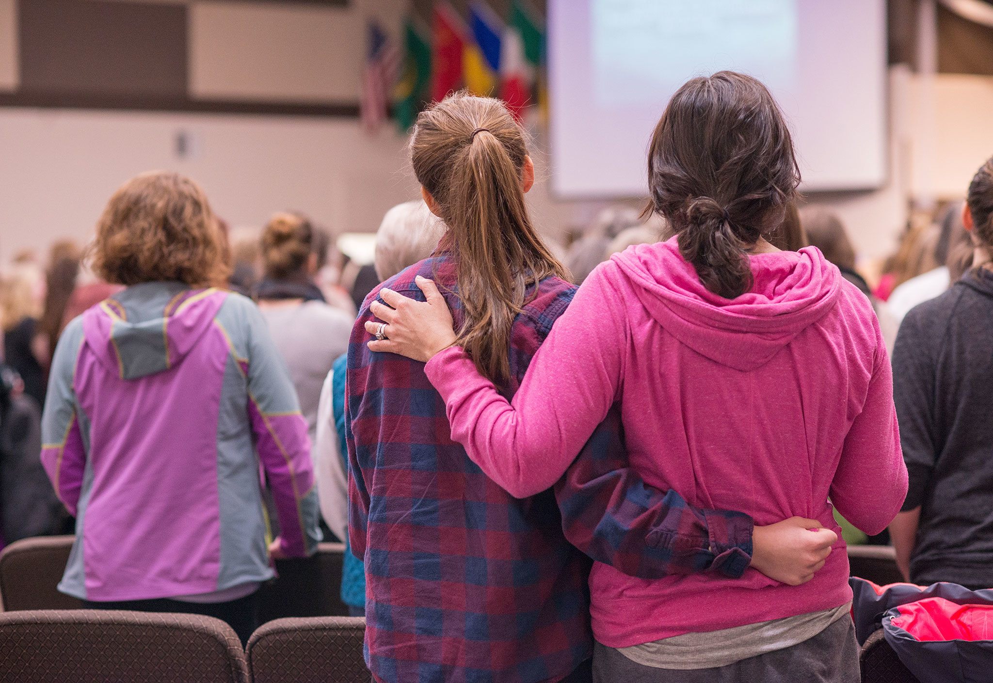 A mother and daughter participate in worship music together at the Olympic Peninsula Women’s Fellowship’s first conference on Feb. 24-25 in Dungeness Community Church. Photo by Erin Henderson
