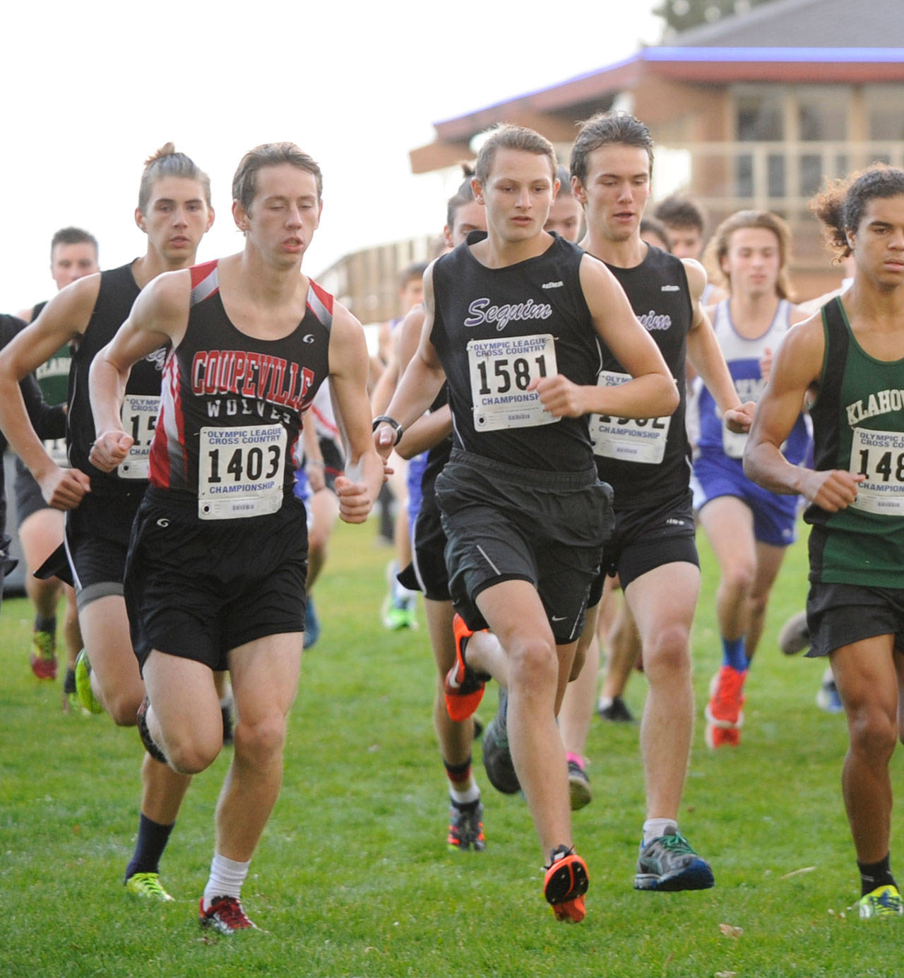 Fall sports preview: Wolves cross country squads look to climb back to state