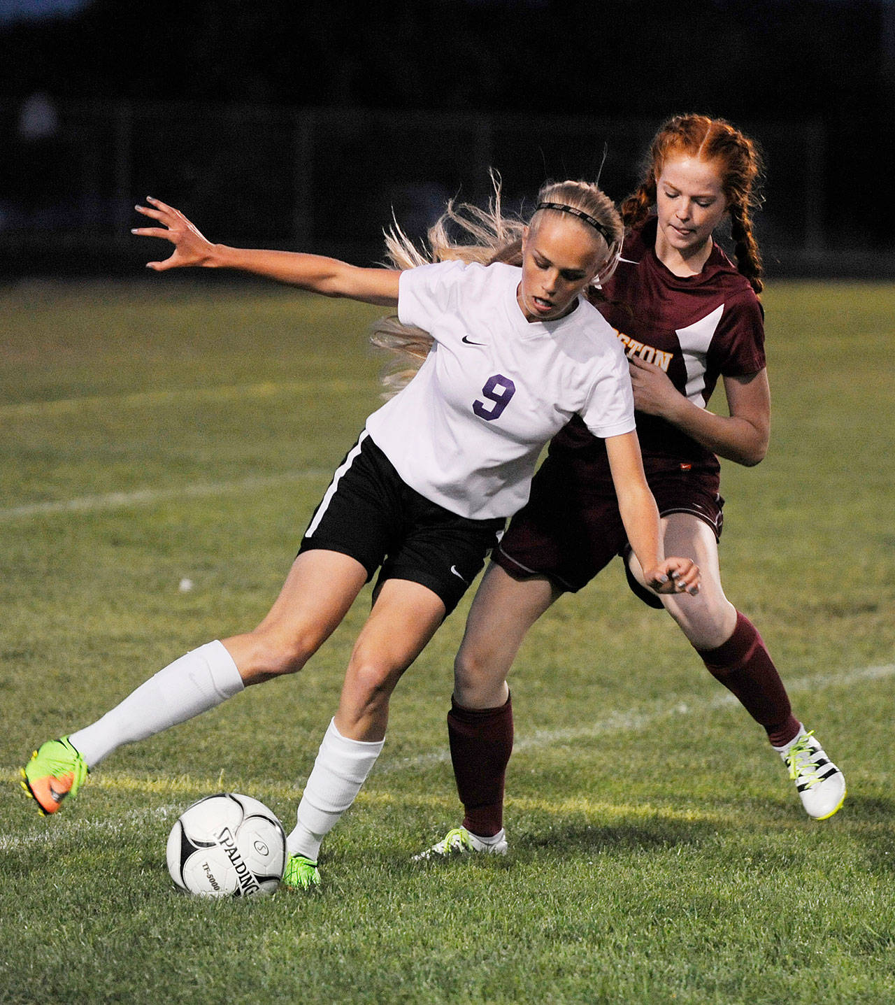 Girls soccer: Wolves rebound from tough loss, beat Buccaneers