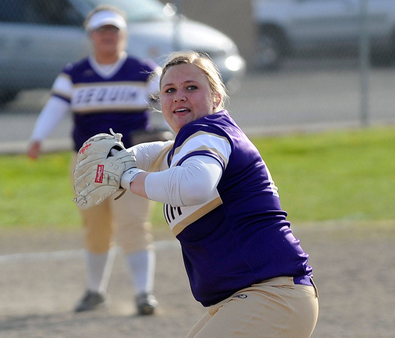 Fastpitch: SHS squad closing in on playoff berth