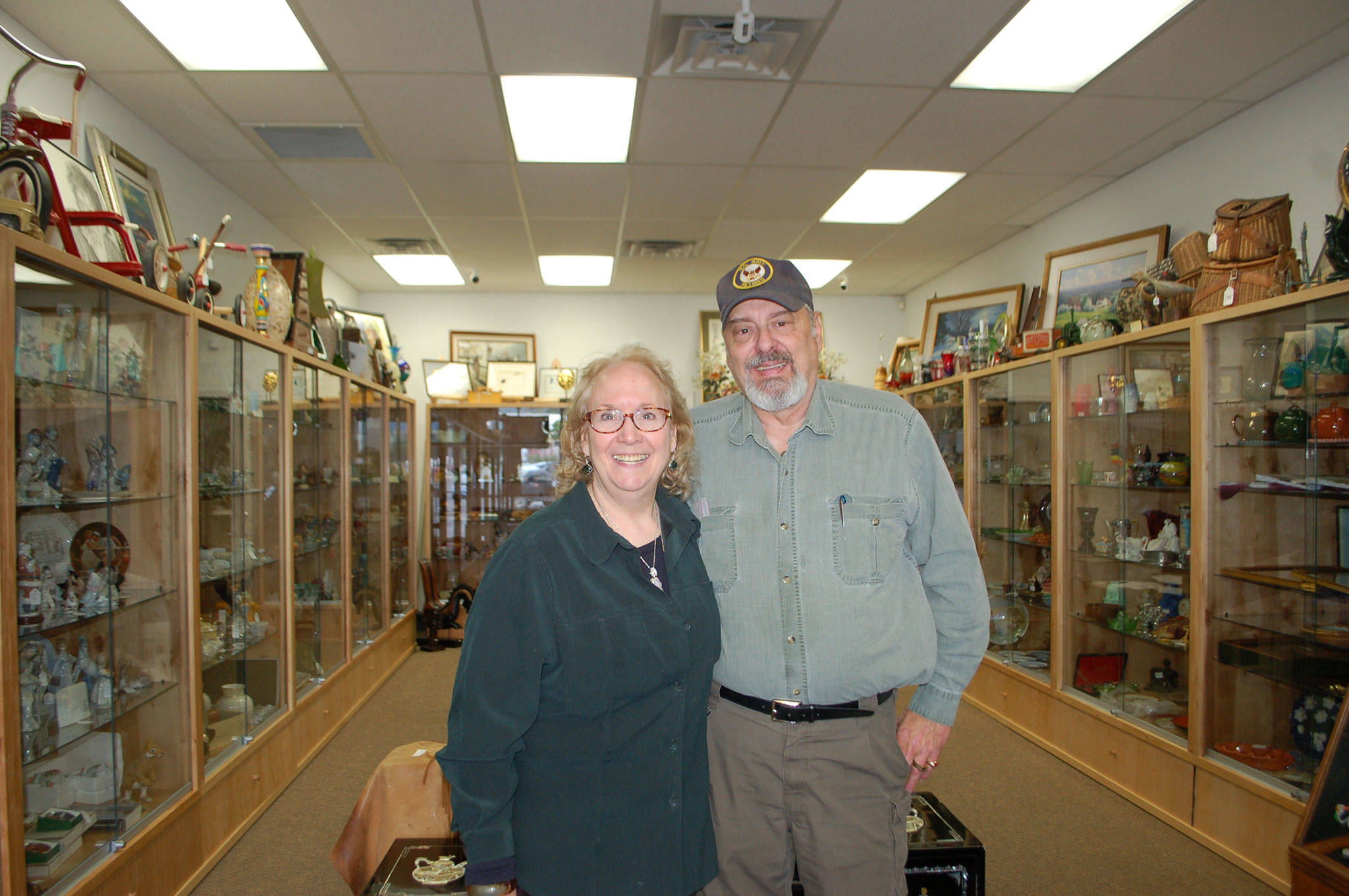 New retail resale shop specializes in jewelry, collectibles and art