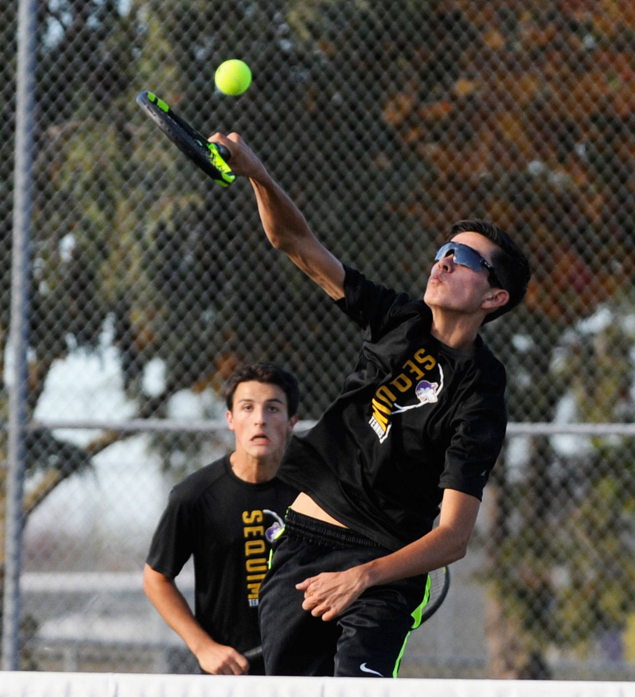 Boys tennis: SHS edges Bremerton with doubles sweep