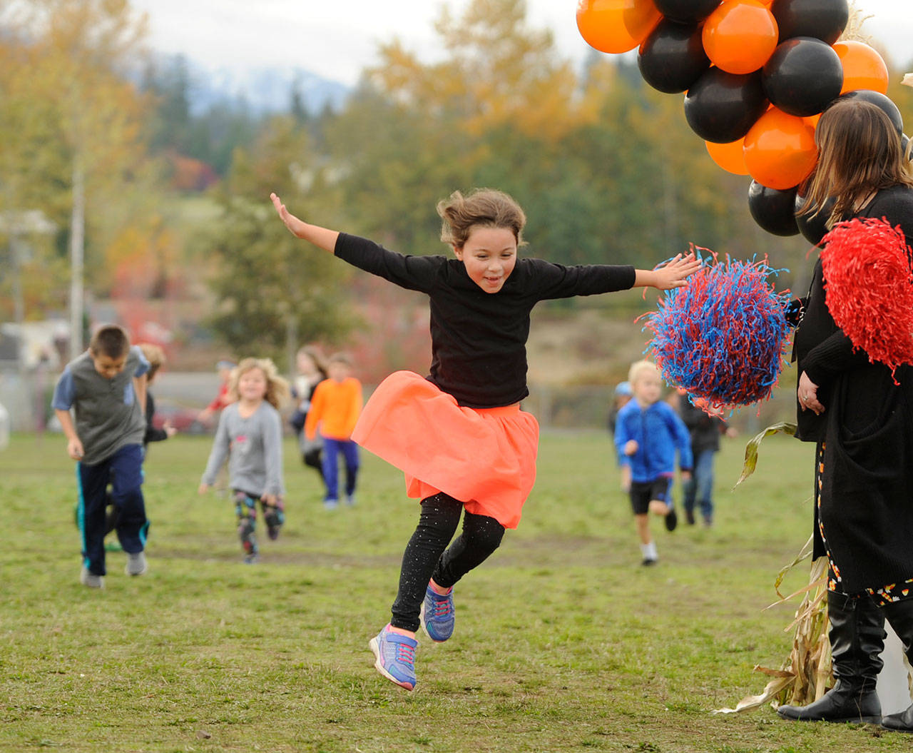Greywolf Elementary goes jogging … for funds