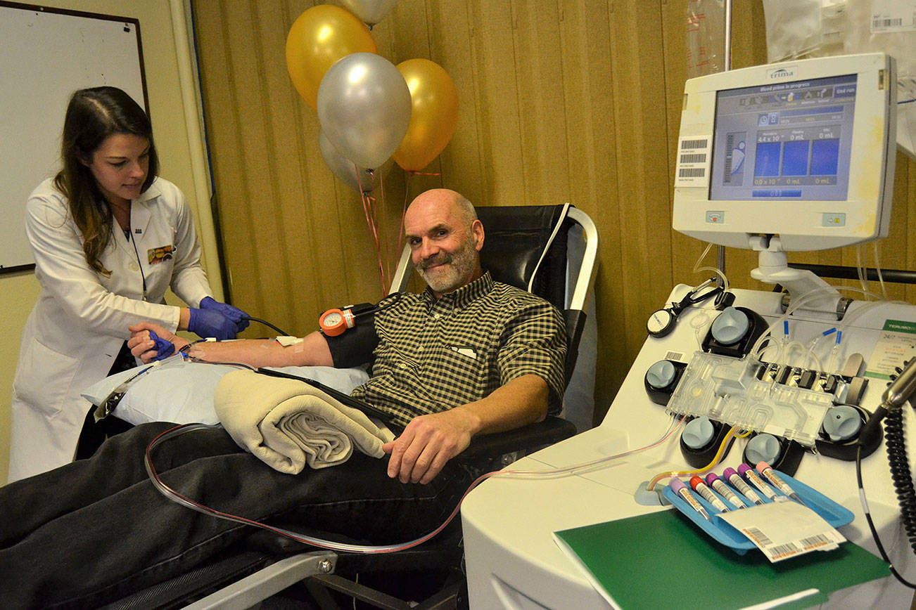 Sequim man celebrates donating 100 pints of blood