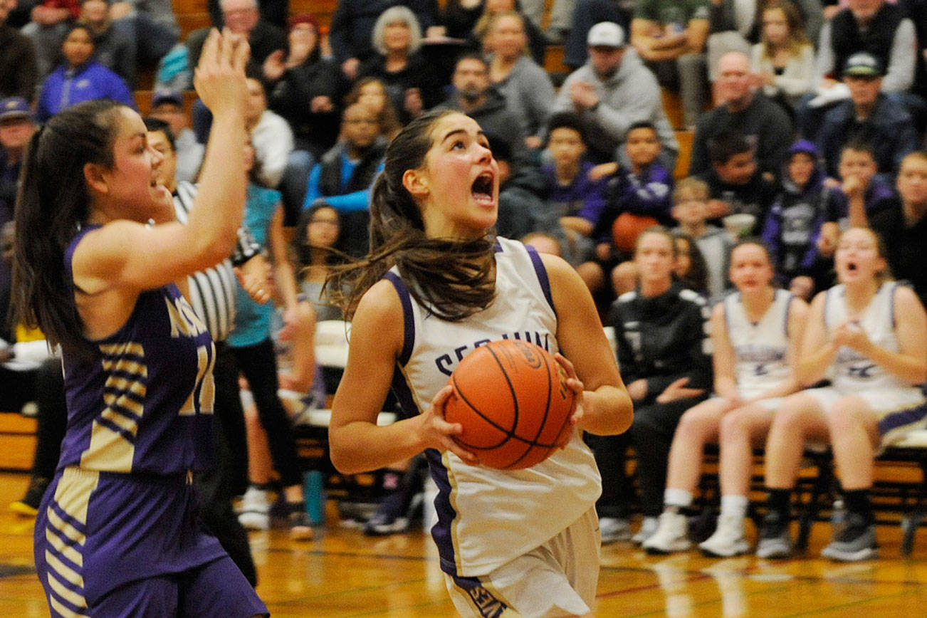 Girls basketball: Sequim rebounds from first loss of season, beats Olympic