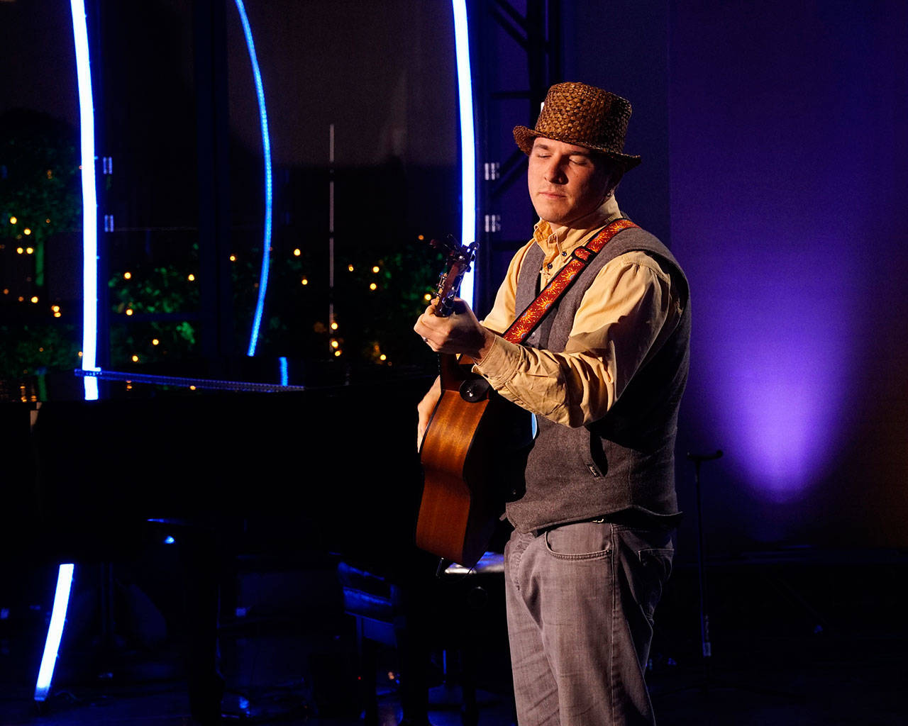 Kalan Wolfe, a 2008 Sequim graduate, performs on “American Idol” before judges leading him to advance to “Hollywood Week.” The show airs in Western Washington at 8 p.m. Sundays and Mondays on KOMO-4. Photo courtesy of AMERICAN IDOL - Coverage. (ABC/Kelsey McNeal)