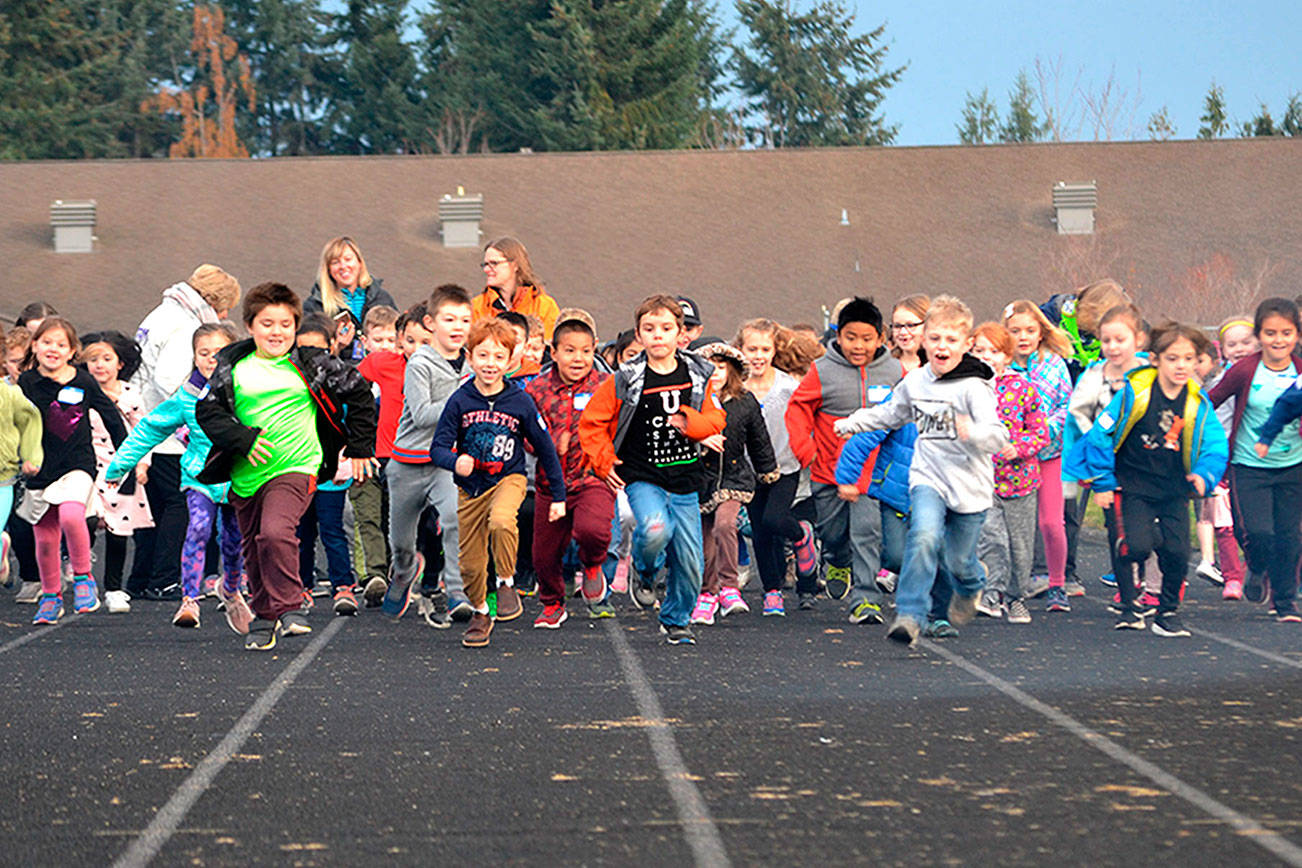 Students ready to run for books at Turkey Trot