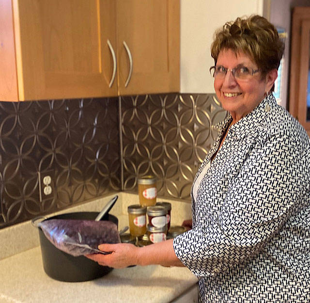 Sequim Soroptimists set holiday fest for Saturday Sequim Gazette