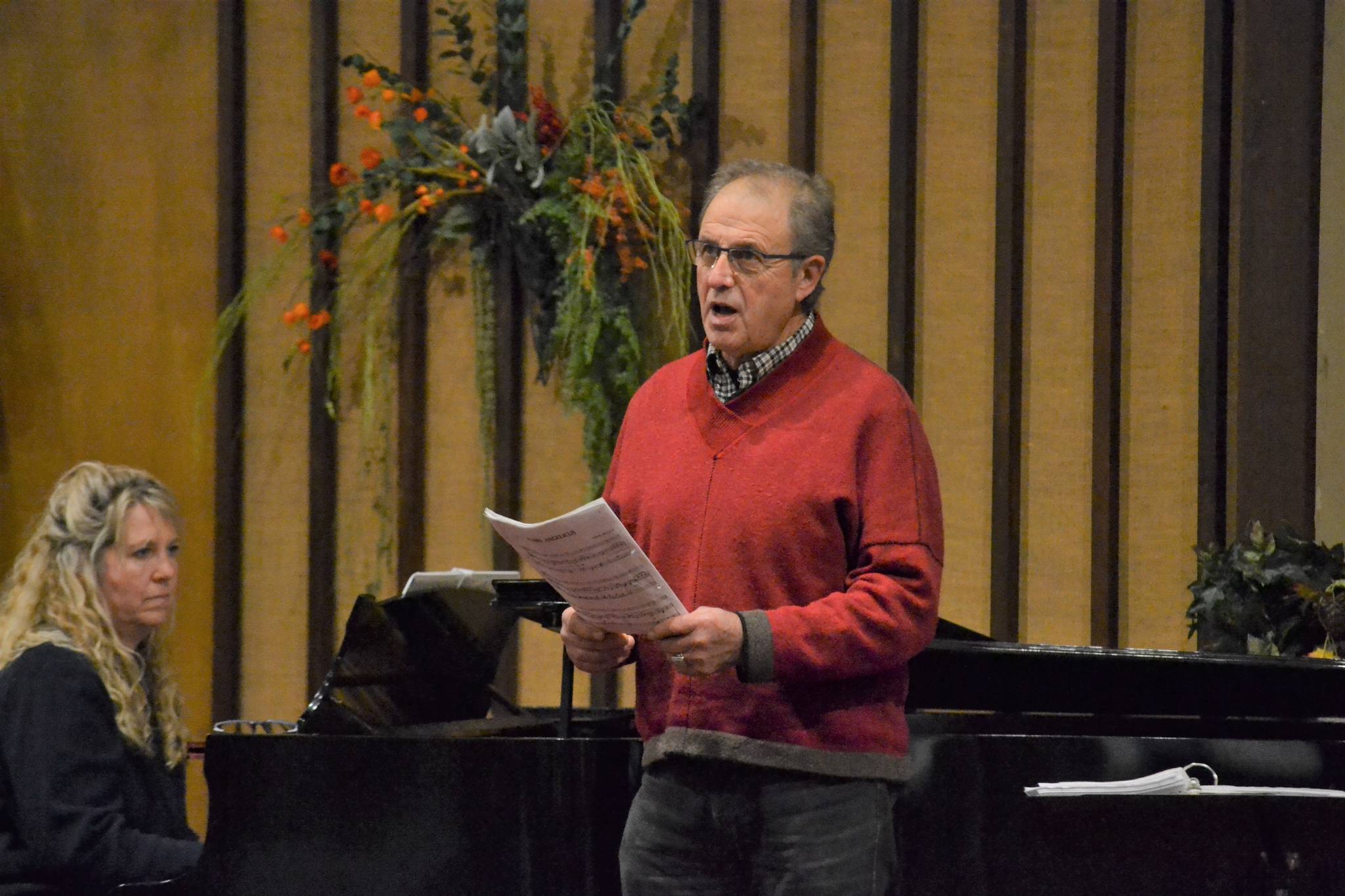 Rob Pluymen, a retired professional singer in Europe, sings two solos of “Ave Maria” and “Panis Angelicus” for two performances with the Sequim Community Christmas Chorus on Dec. 6-7. Kyra Humphrey will sing “Panis Angelicus” on Sunday, Dec. 8, and Patty Shoop will sing “Ave Maria.” Sequim Gazette photo by Matthew Nash