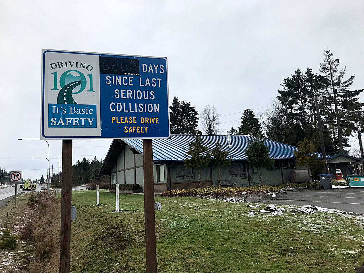 A sign along US Highway 101 recording the number of days since a serious collision from Sequim to Port Angeles was taken down last week after it fell into disrepair. Photo courtesy of Washington State Patrol
