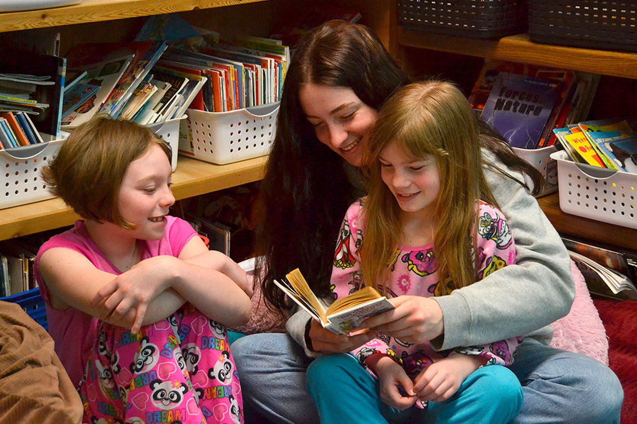 Sequim students share books for Read Across America Day