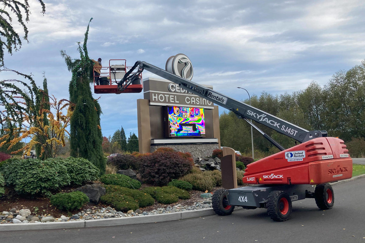 A look into Jamestown’s Christmas lights effort Sequim Gazette