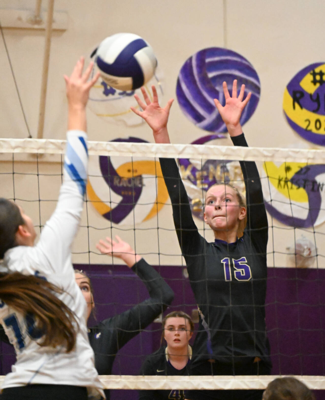 Michael Dashiell/Sequim Gazette
Sequim’s Kendall Hastings looks to block a hit by North Mason’s Taelor Schooler in the Wolves’ four-set home win over North Mason’s Bulldogs on Sept. 6. Hastings was named the Olympic League Offensive Player of the Year.