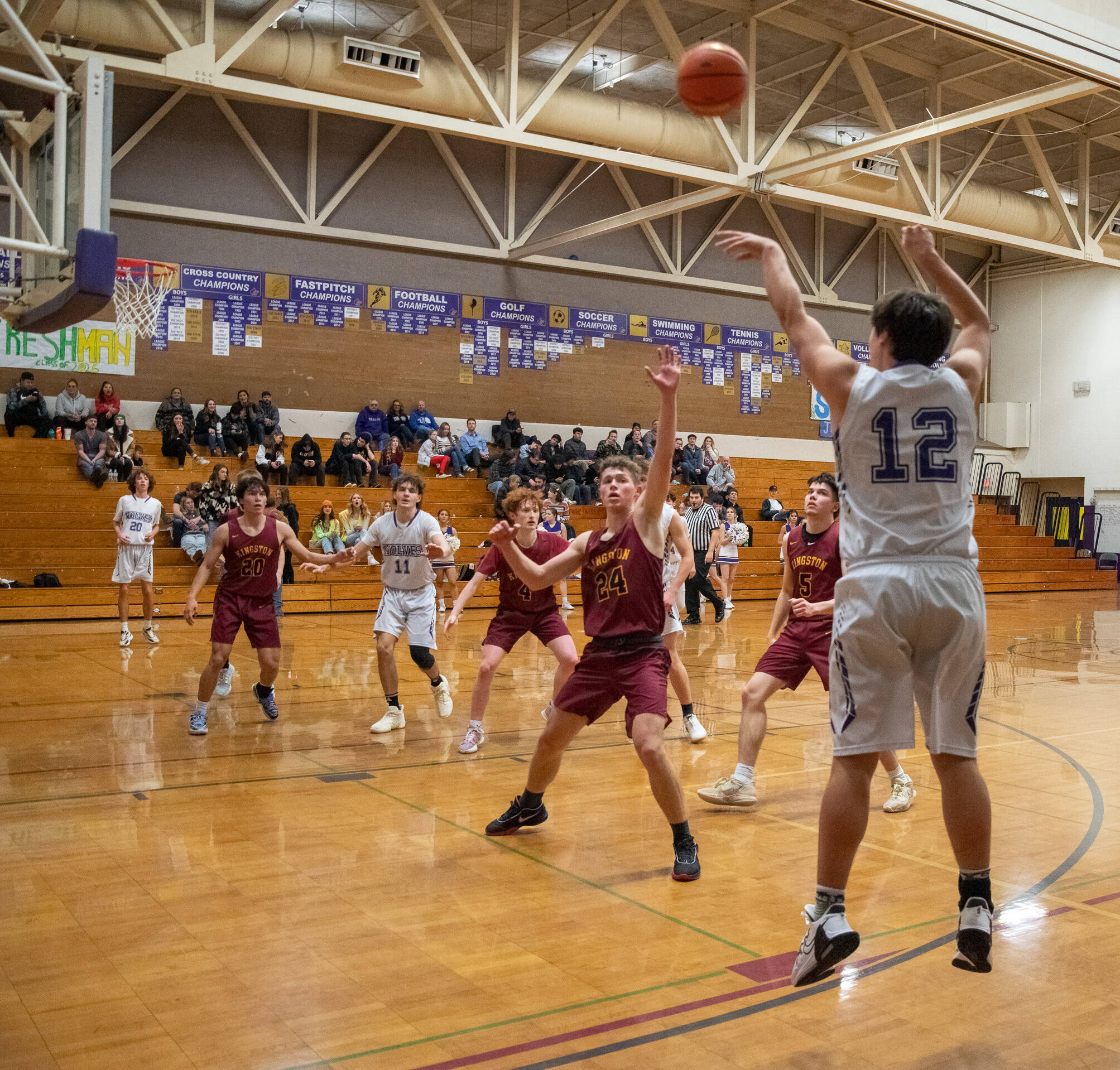 Boys basketball SHS earns league wins against Olympic, Kingston