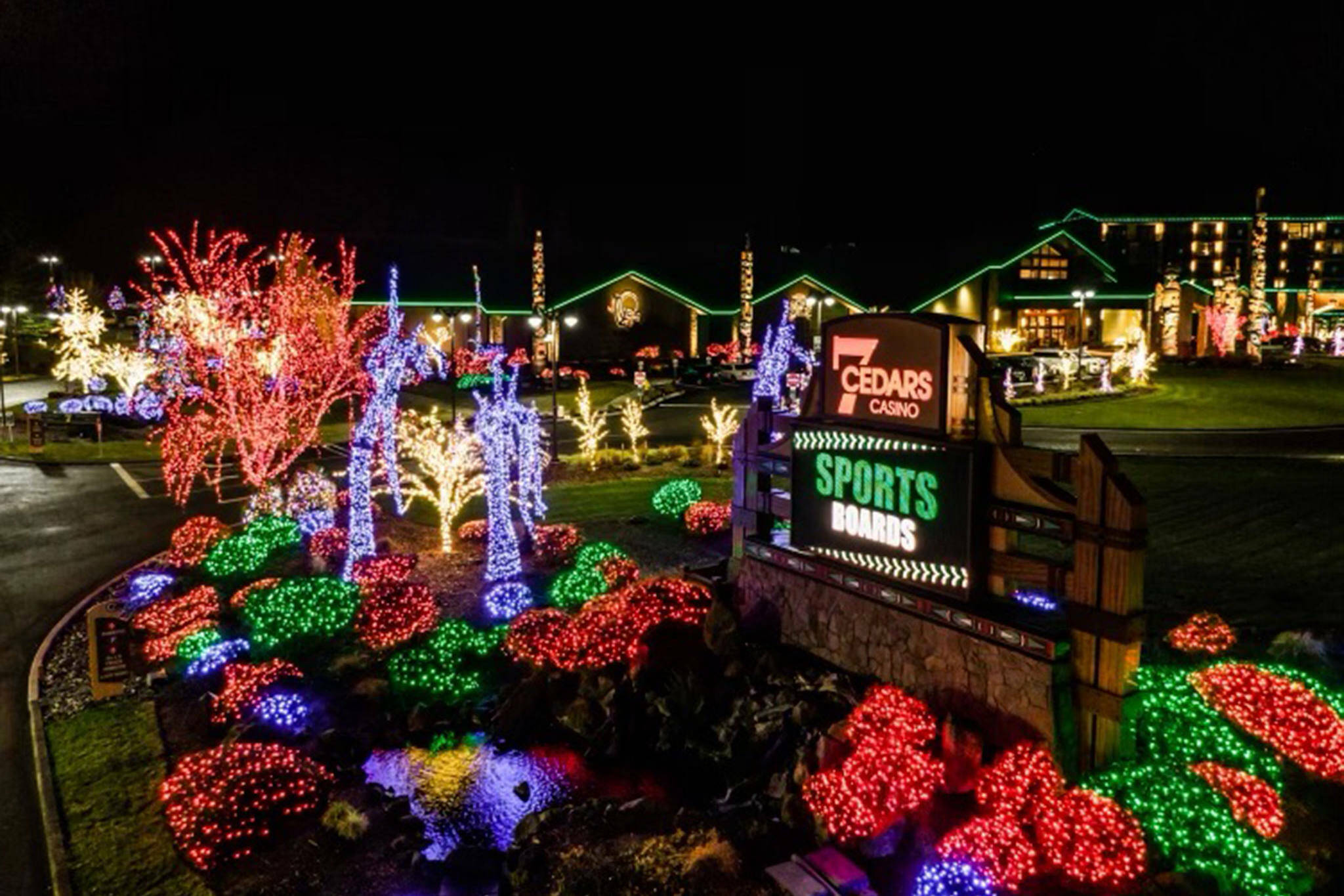 7 Cedars to offer Holiday Light Tours, more | Sequim Gazette