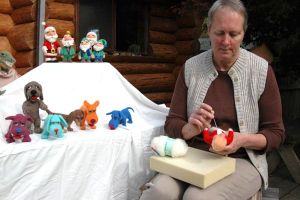 PEO Bazaar features needle-felting demo