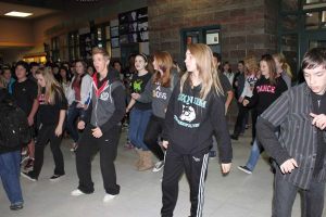 A Timberwolf Flash Mob
