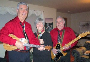 Mike Johnson on ukulele (left)