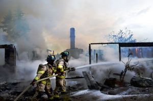 Home burns up Lost Mountain Road