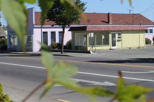 Pane D’Amore bakery snaps up city building