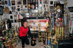 Hickle hits the raceways