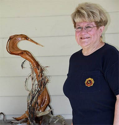 Award-winning artist Tuttie Peetz