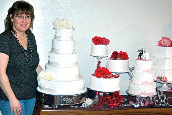 ‘Cake lady’ finds love in Sequim