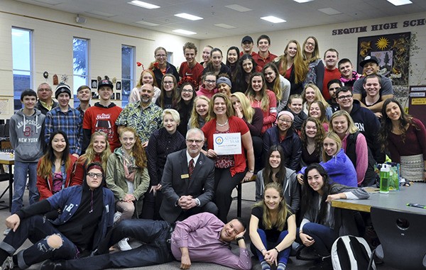 Teacher and student leadership faculty adviser Jennifer Van De Wege (with award)