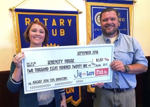 Eatery donates to Serenity House