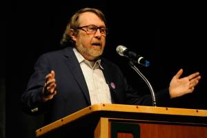 Author Brown delights with ‘Boys in the Boat’ talk