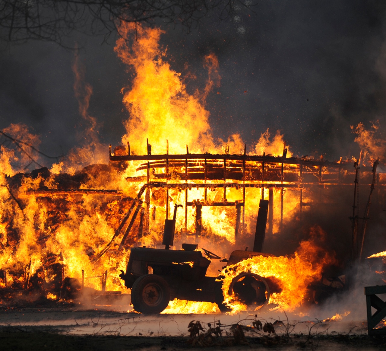 Sequim Gazette picks up 22 awards in 2016 Washington Newspaper Publishers Association BNC contest