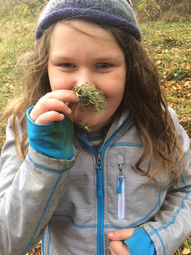 Olympic Nature Experience hosts fall scavenger hunt