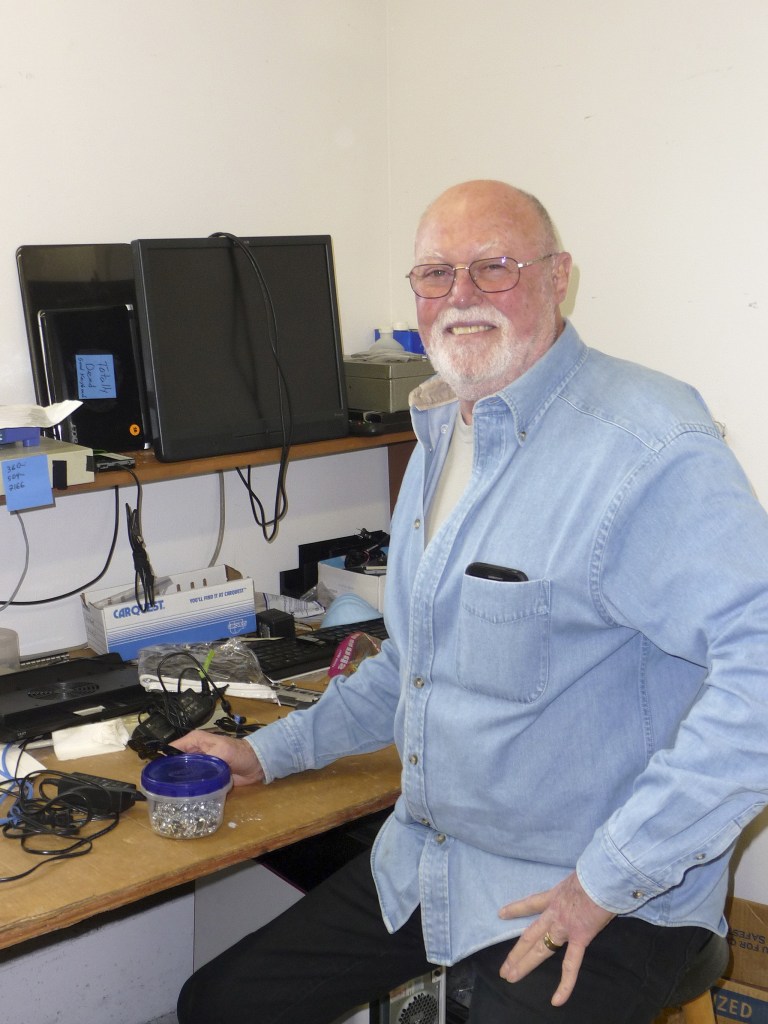 Altruistic computer club makes wishes come true; members say objective is making technology a reality for everyone