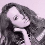 Sequim artist competing online to play at Grammy Awards