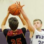 Boys basketball: Wolves drop pair to league-leaders Kingston, NK