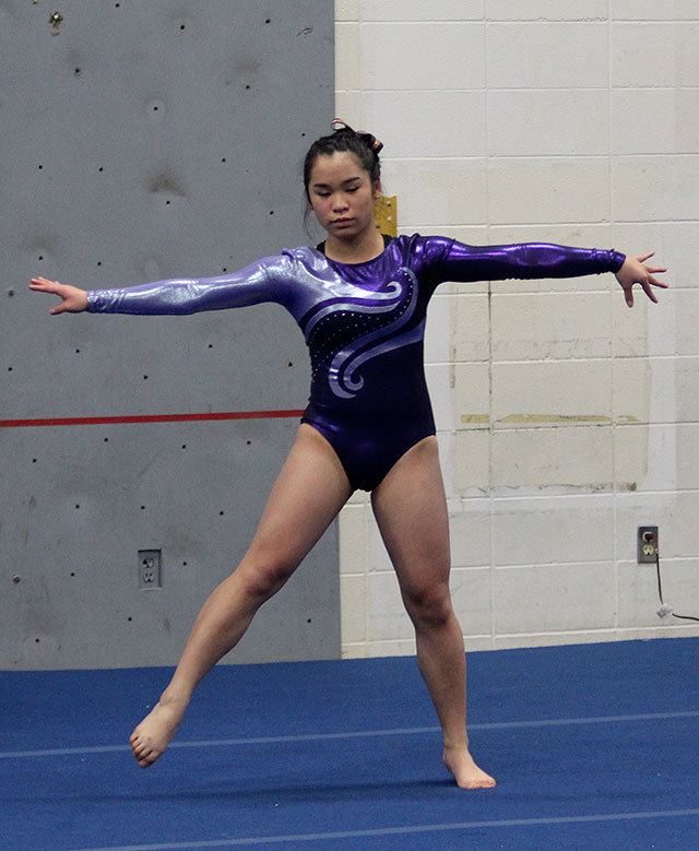 Gymnastics: Pfeffer takes eighth as Sequim-PA team tops Kingston