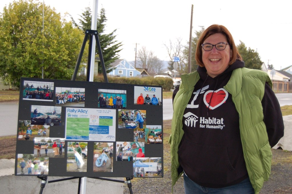 Volunteers gathered to clean up dowtown Sequim