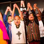 International children’s choir performs